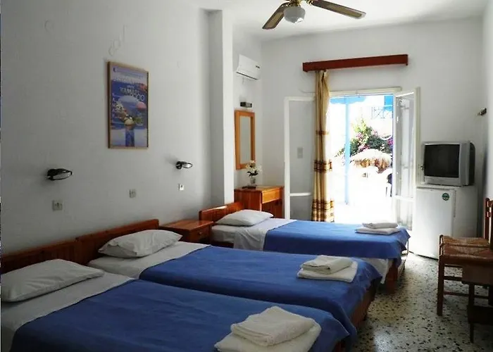 Dilino Hotel Kamari (Santorini)