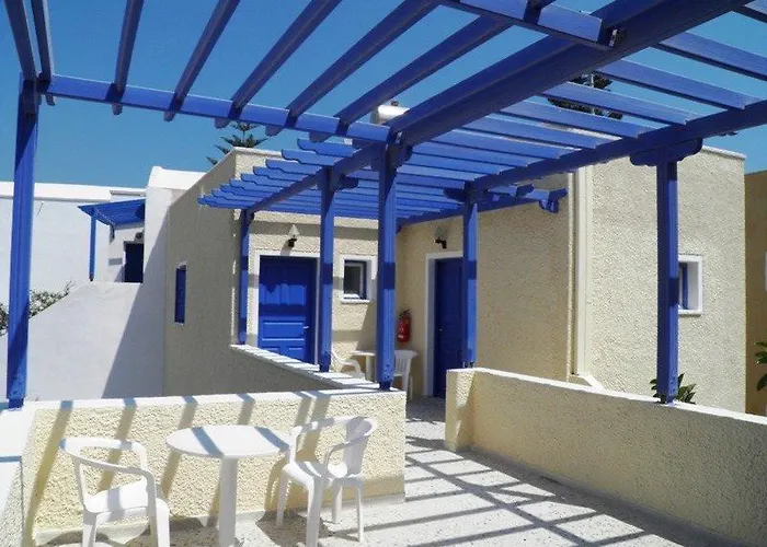 Dilino Hotel Kamari (Santorini)