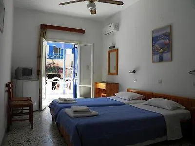 Dilino 2* Kamari (Santorini)