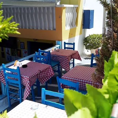 Hotel Dilino Kamari (Santorini)