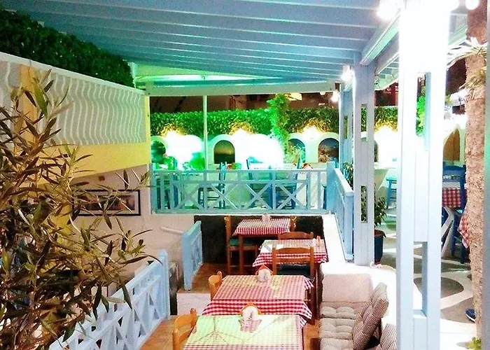 Hotel Dilino Kamári