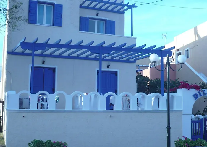 Dilino 2* Kamari (Santorini)