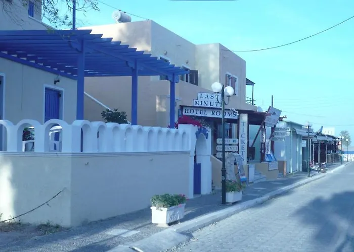 Hotel Dilino Kamari (Santorini)